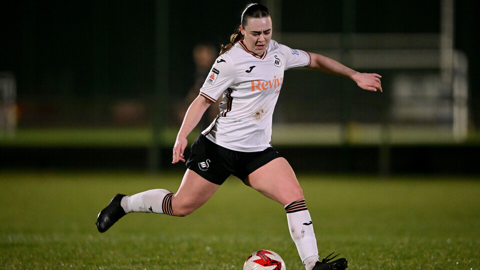Caitlin Williams v Briton Ferry Women